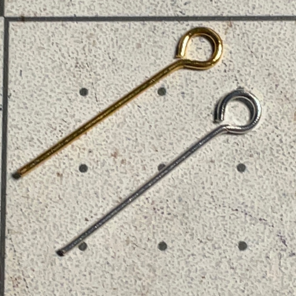 Findings: Eye Pins (50)